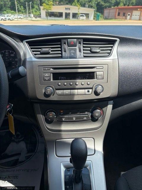 Nissan Sentra  2014