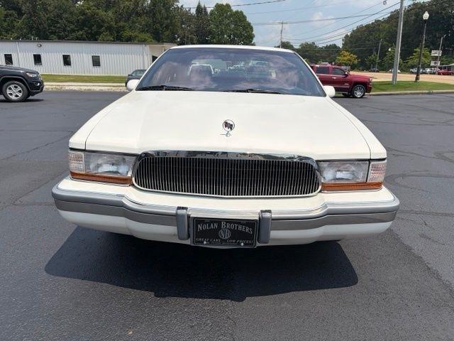 Buick Roadmaster  1992