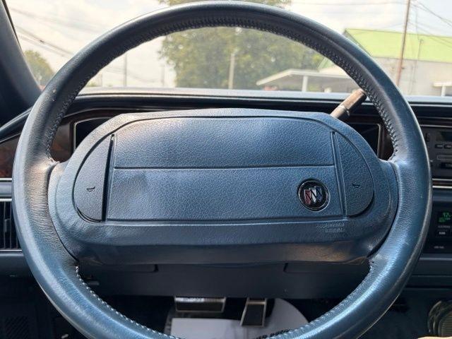 Buick Roadmaster  1992