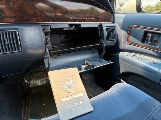 Buick Roadmaster  1992