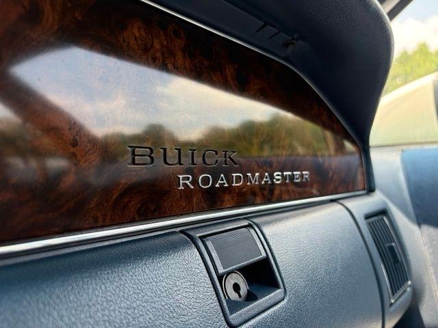 Buick Roadmaster  1992