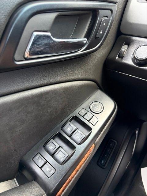 Chevrolet Tahoe  2015
