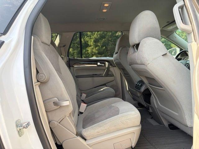 Buick Enclave  2016