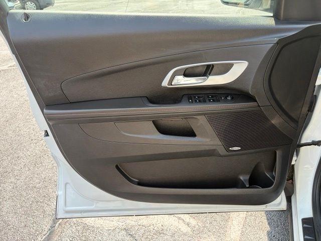 Chevrolet Equinox  2011