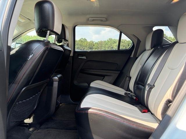 Chevrolet Equinox  2011