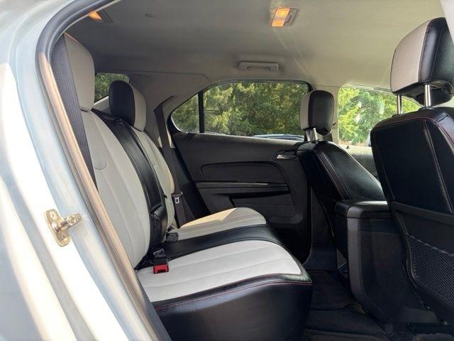 Chevrolet Equinox  2011