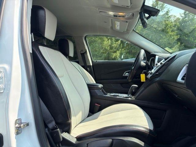 Chevrolet Equinox  2011