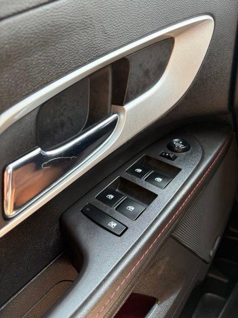 Chevrolet Equinox  2011