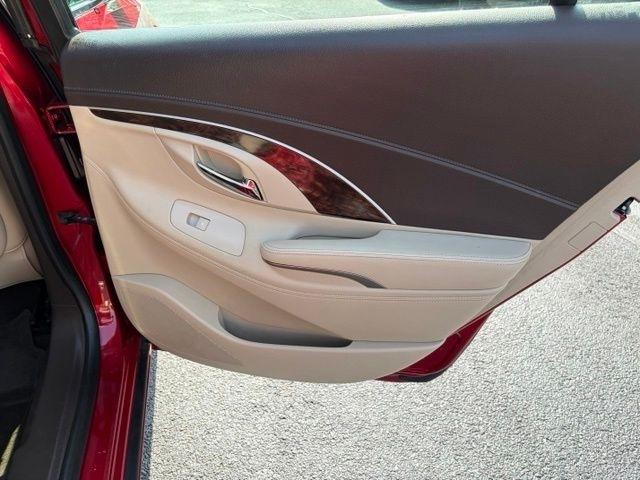 Buick LaCrosse  2014