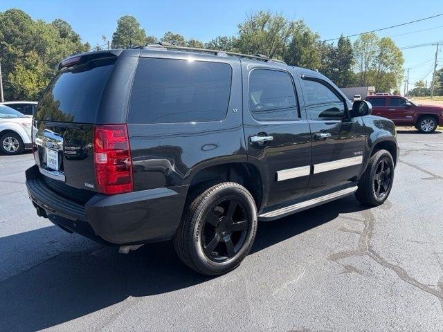Chevrolet Tahoe  2012