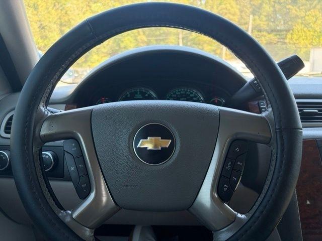 Chevrolet Tahoe  2012