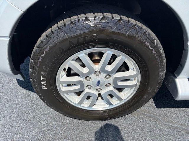 Ford Expedition  2014