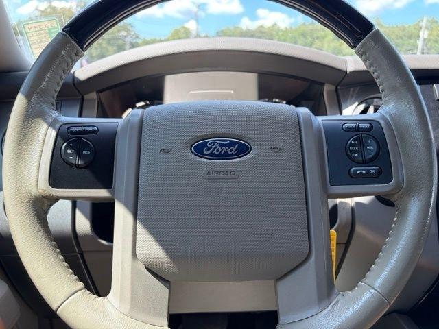 Ford Expedition  2014