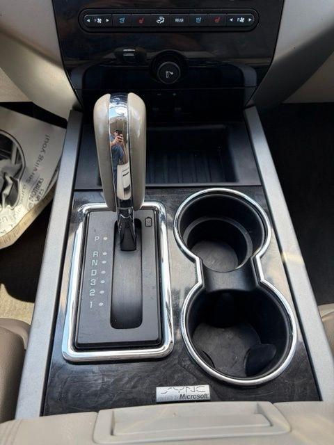 Ford Expedition  2014