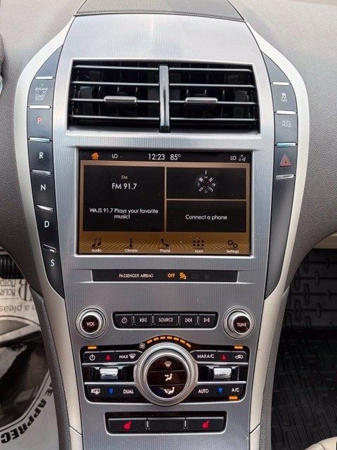Lincoln MKZ  2019