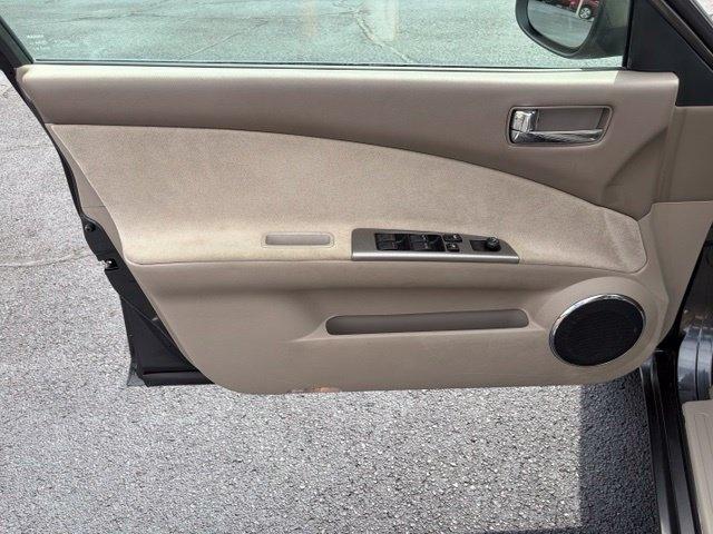 Nissan Altima  2006