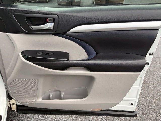Toyota Highlander  2017