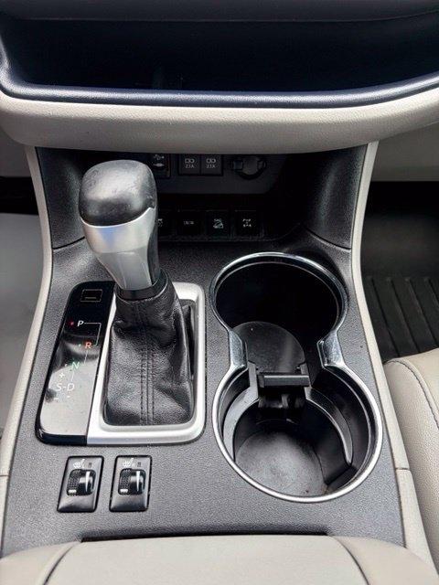 Toyota Highlander  2017