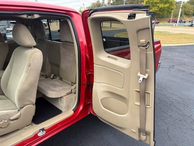 Toyota Tacoma  2011