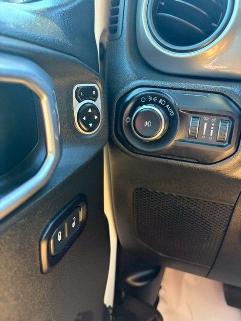 Jeep Wrangler  2018