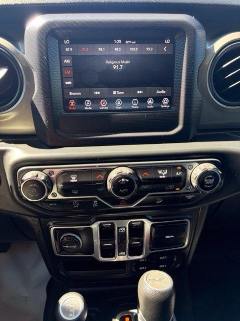 Jeep Wrangler  2018