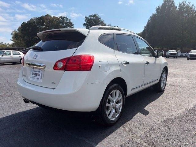 Nissan Rogue  2012