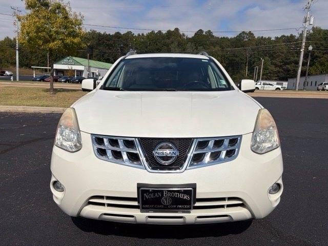 Nissan Rogue  2012