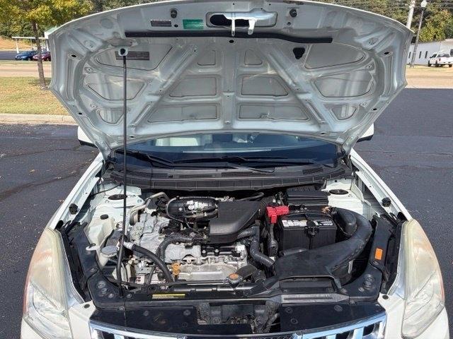 Nissan Rogue  2012