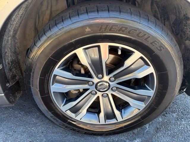 Nissan Armada  2019