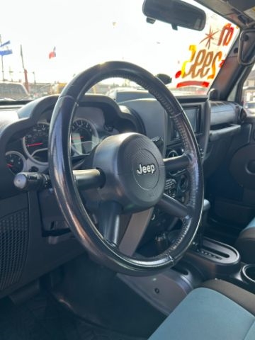 Jeep Wrangler Unlimited Sahara 4WD 2007