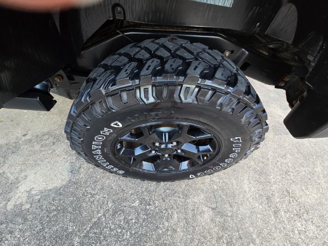 Jeep Wrangler Unlimited Sahara 4WD 2007