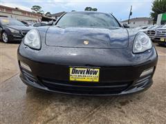 2012 Porsche Panamera  2012 Porsche Panamera