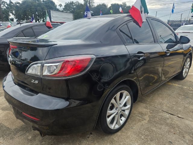 Mazda MAZDA3 s Grand Touring 4-Door 2011