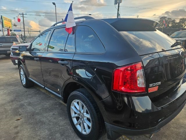 Ford Edge SE FWD 2014