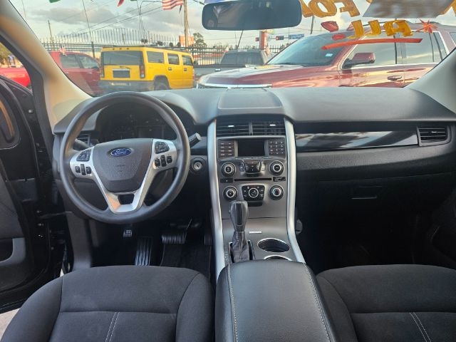 Ford Edge SE FWD 2014