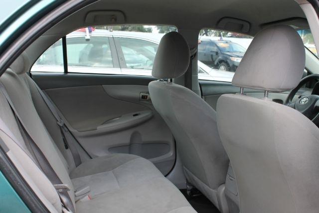 Toyota Corolla XLE 4-Speed AT 2009