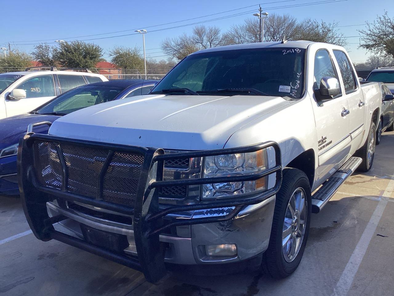 Chevrolet Silverado 1500 LT Crew Cab 2WD 2012