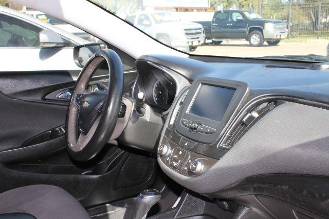 Chevrolet Malibu LS 2017