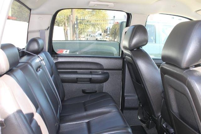 Chevrolet Silverado 1500 LT Crew Cab 2WD 2011