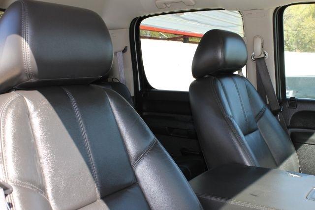 Chevrolet Silverado 1500 LT Crew Cab 2WD 2011