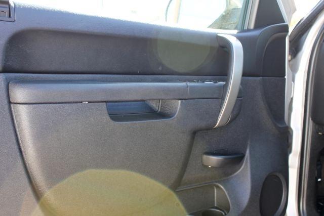 Chevrolet Silverado 1500 LT Crew Cab 2WD 2011