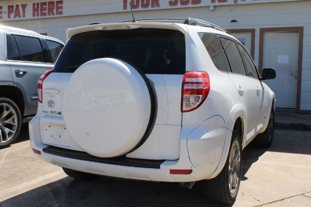 Toyota RAV4 Sport I4 2WD 2009