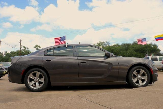 Dodge Charger SXT 2016