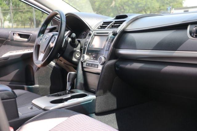 Toyota Camry LE 2013