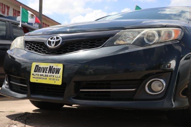 Toyota Camry LE 2013