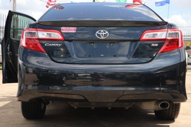 Toyota Camry LE 2013