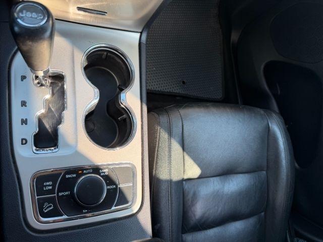 Jeep Grand Cherokee Laredo 4WD 2011