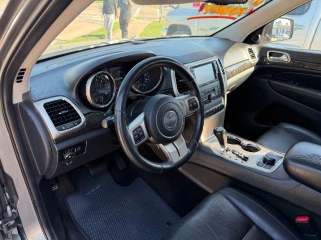 Jeep Grand Cherokee Laredo 4WD 2011
