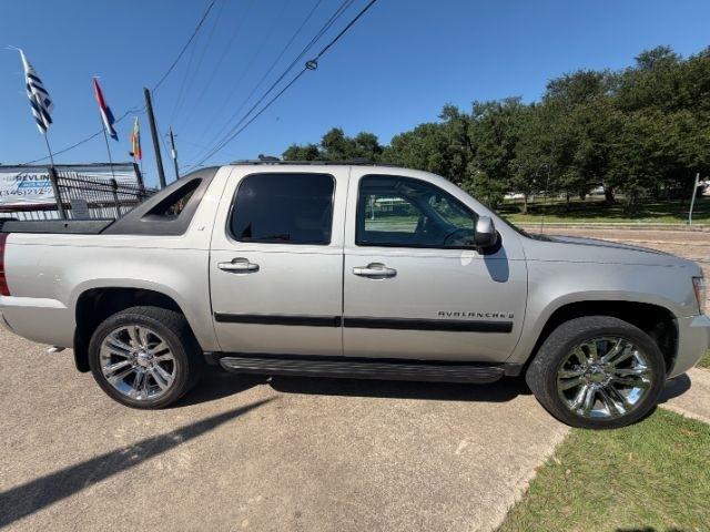 Chevrolet Avalanche LT2 2WD 2007