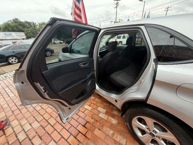 Ford Edge SE FWD 2015
